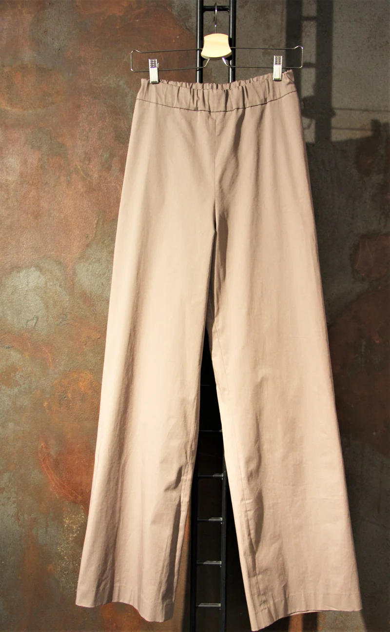 Pantalon Modigliani en coton gris tourterelle