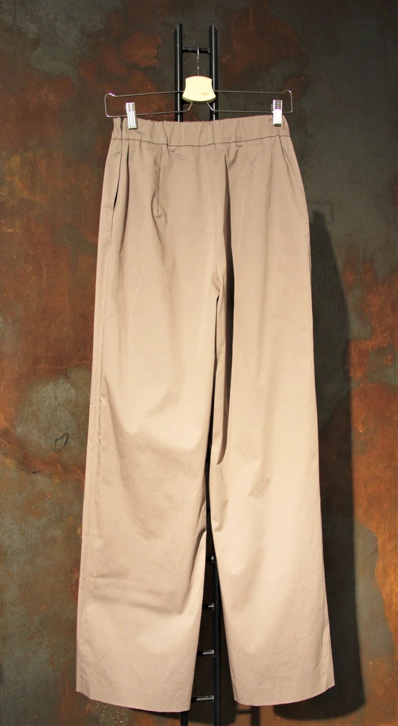 Pantalon Modigliani en coton gris tourterelle