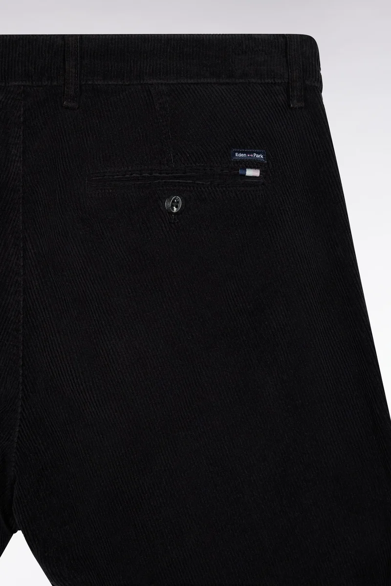 Pantalon chino sans plis en velours côtelé noir coupe regular