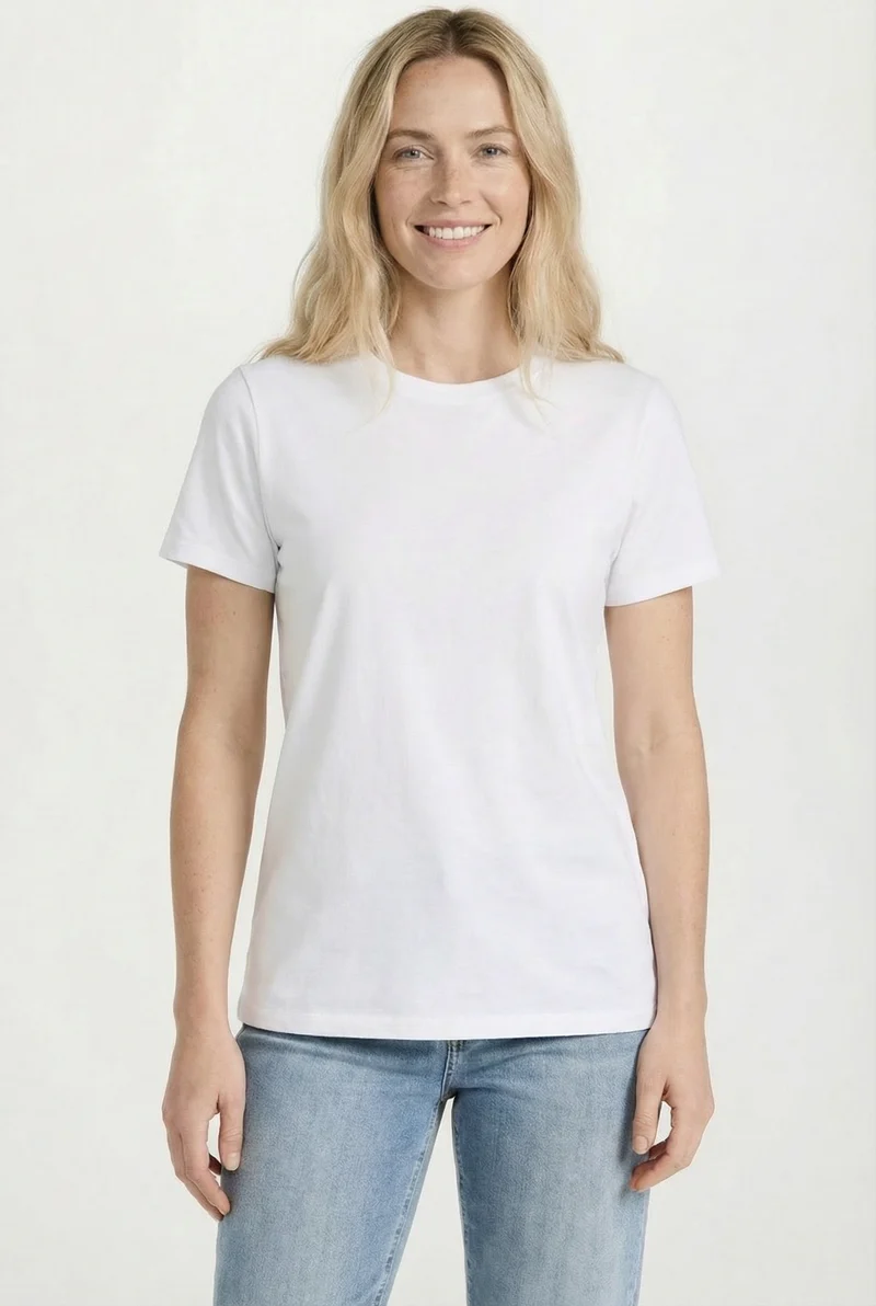 Le t-shirt essentiel à coupe classique