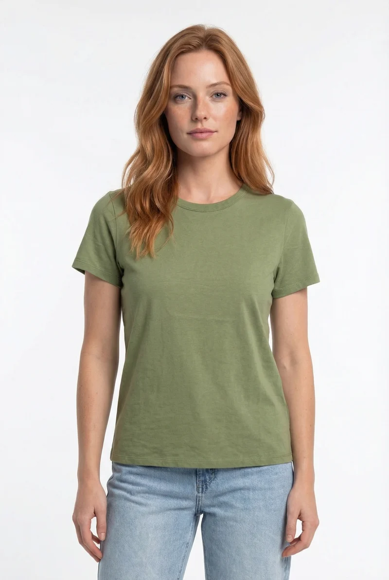 Le t-shirt essentiel à coupe classique
