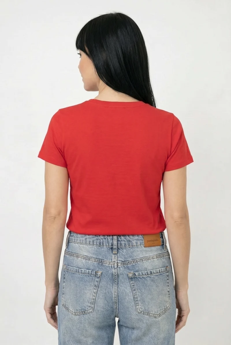 Le t-shirt essentiel à coupe classique