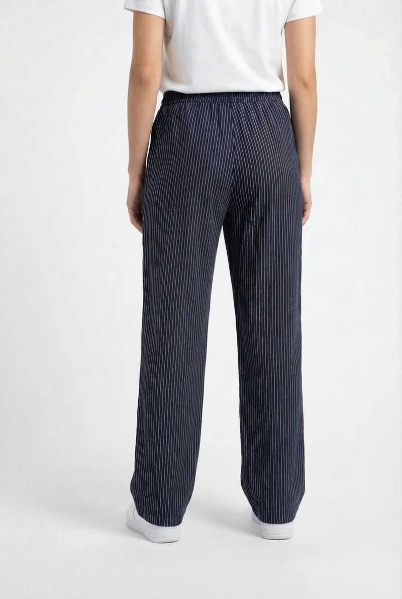 Le pantalon fluide effet lin