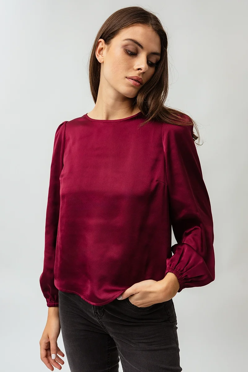 La blouse ample froncée