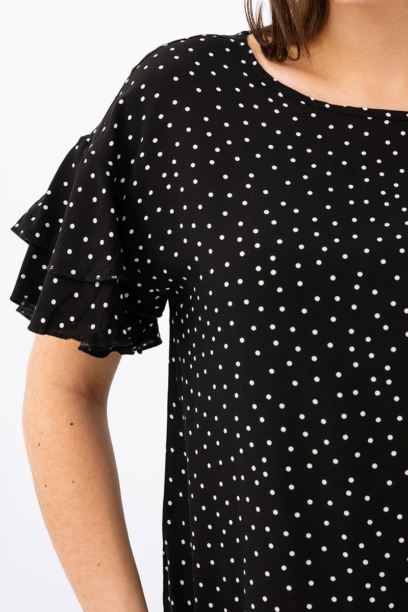 La blouse à pois col bateau