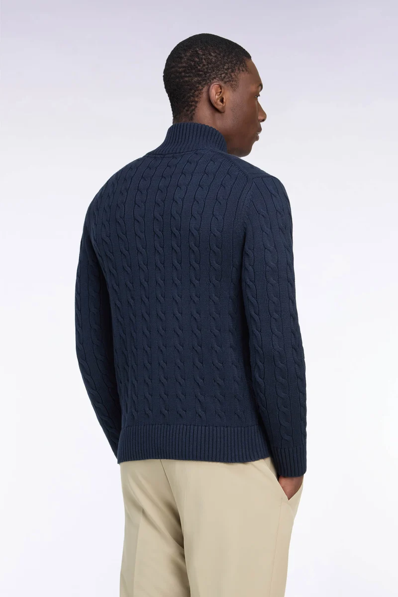 Pull à torsades col boutonné en coton marine coupe droite