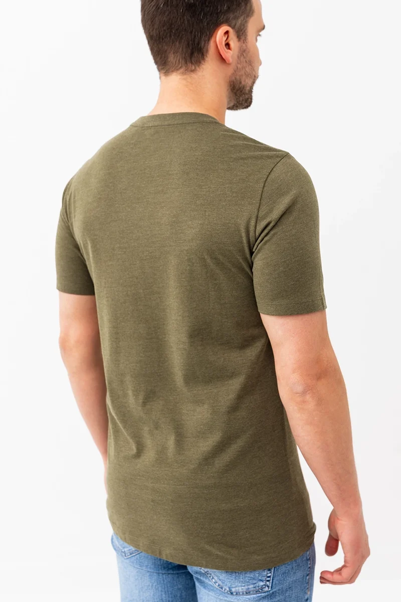 Le t-shirt Authentic & Original