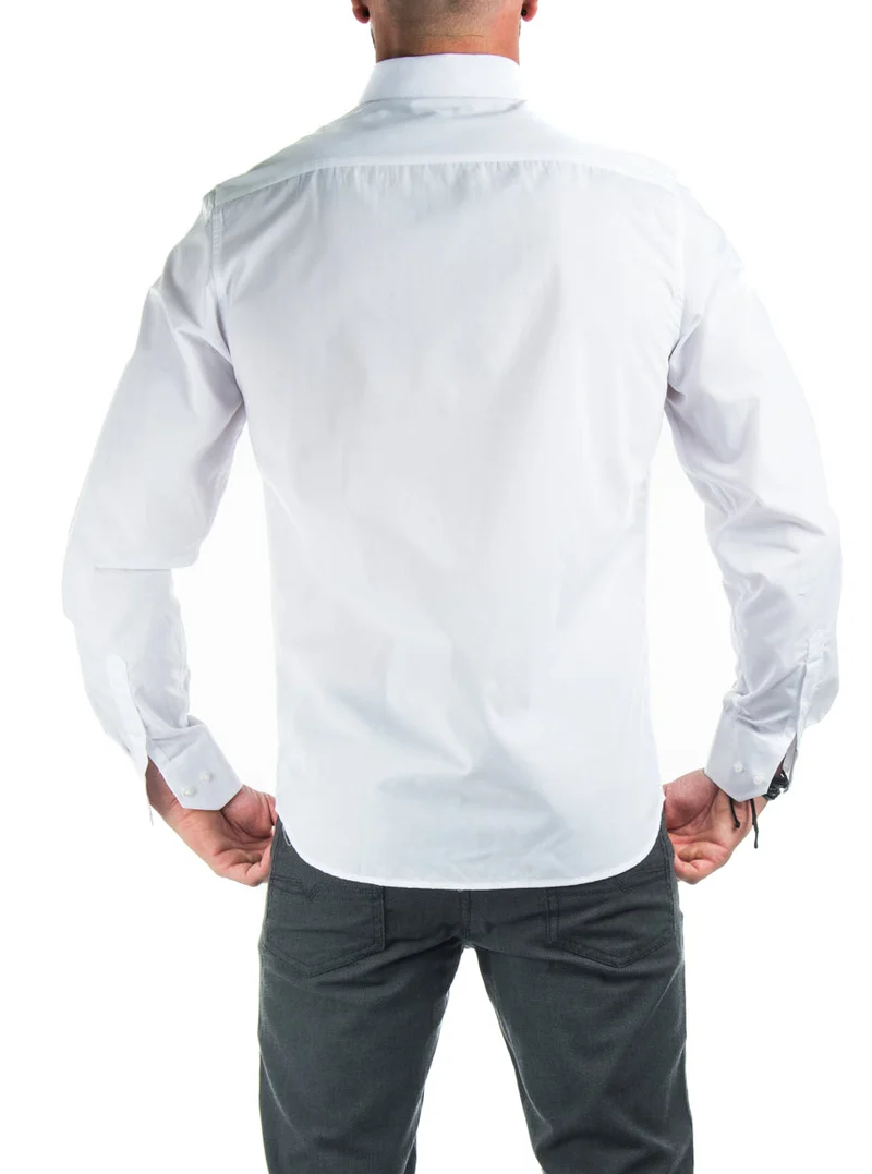 Chemise à coupe ajustée