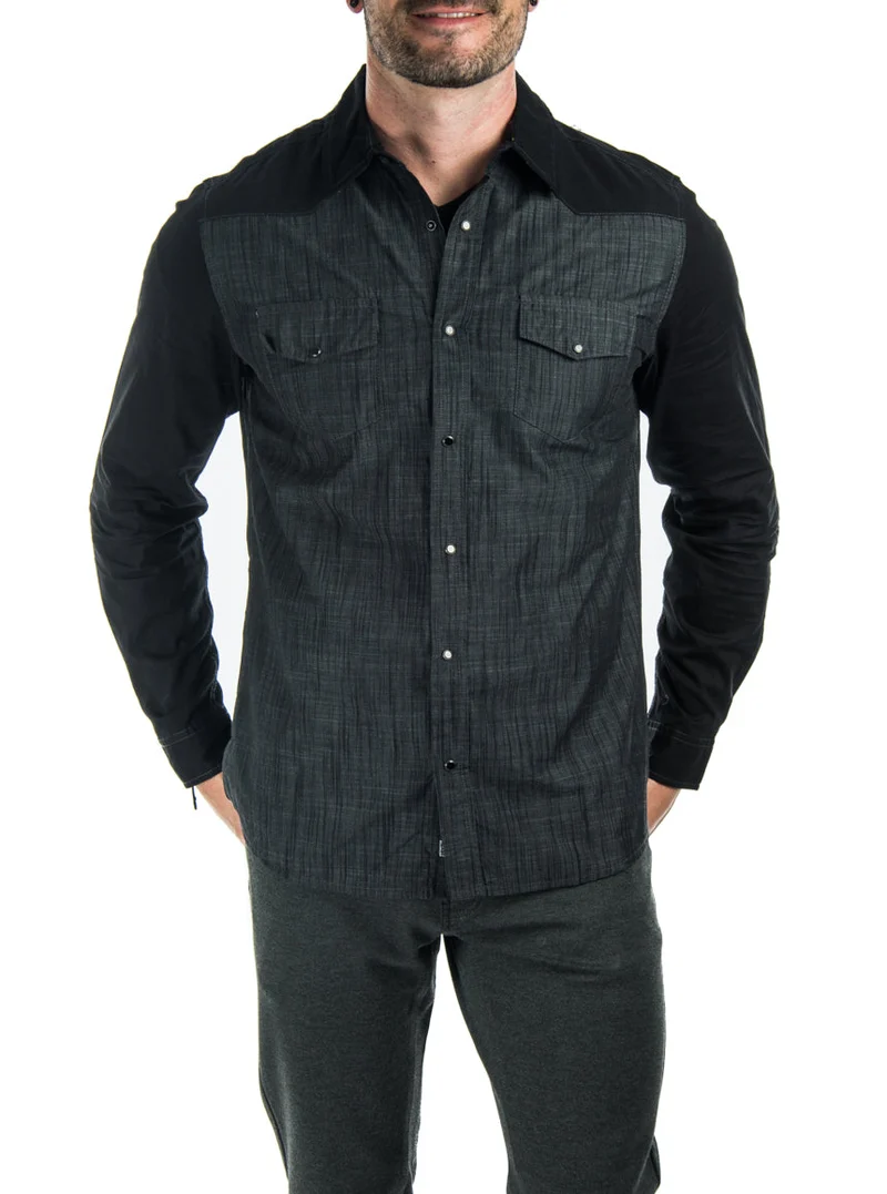 Chemise à rayures à coupe ajustée