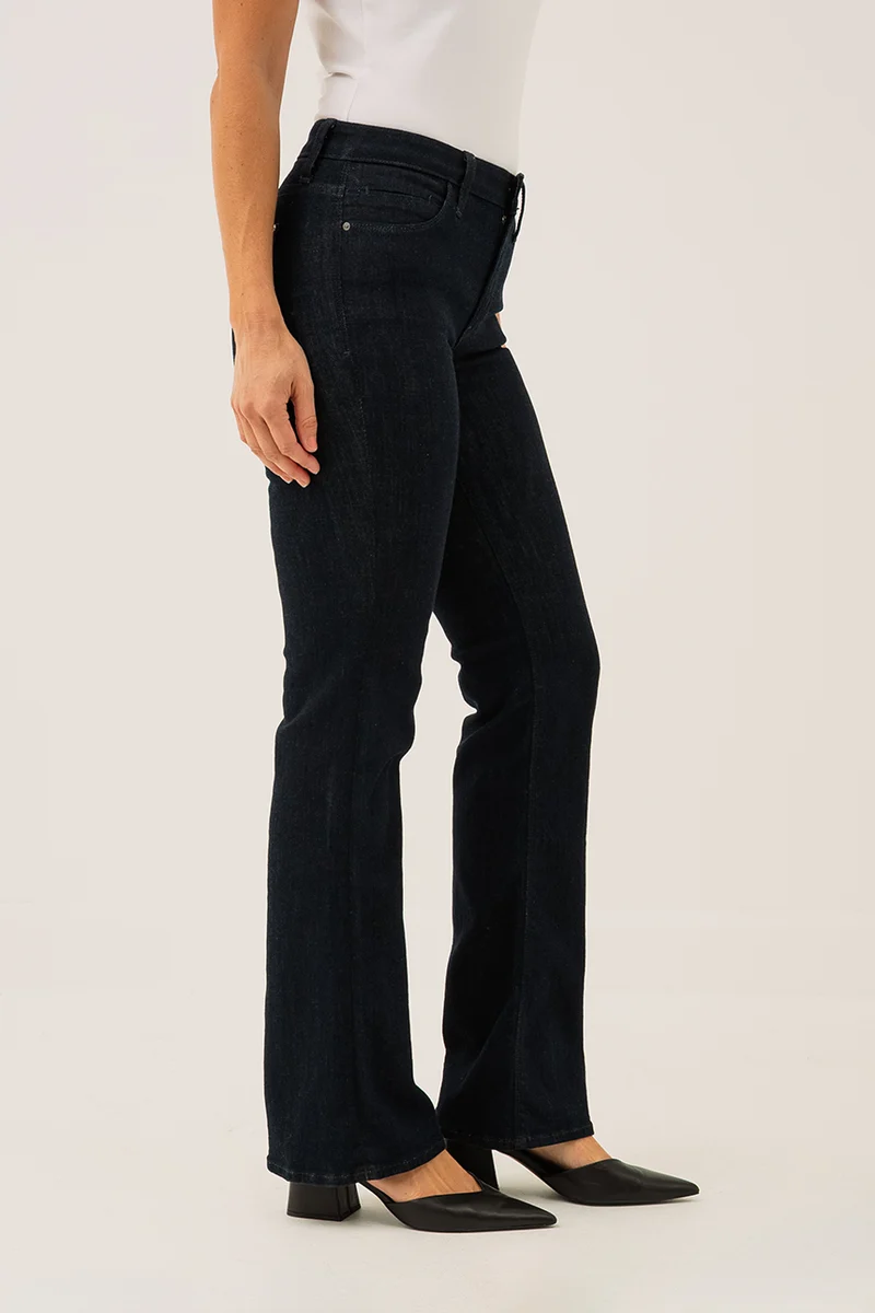 Le jeans semi-évasé bleu foncé | Modèle Sexy Boot