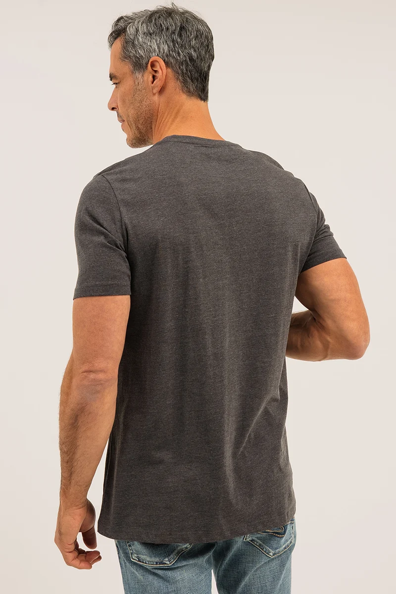 Le t-shirt imprimé