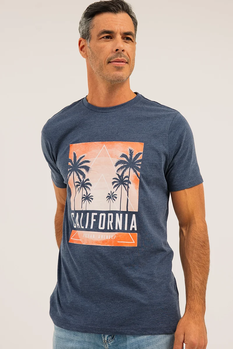 Le t-shirt imprimé