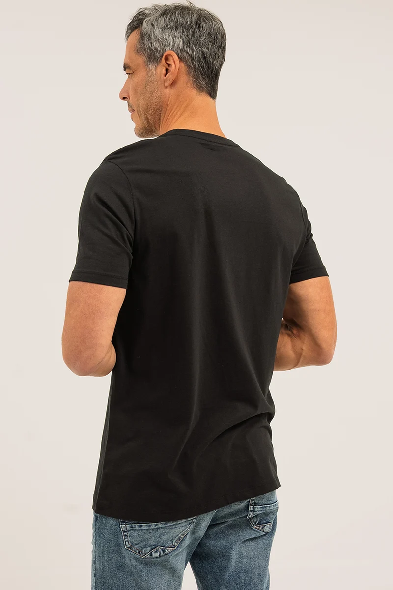 Le t-shirt imprimé