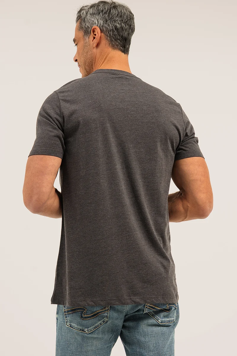 Le t-shirt imprimé
