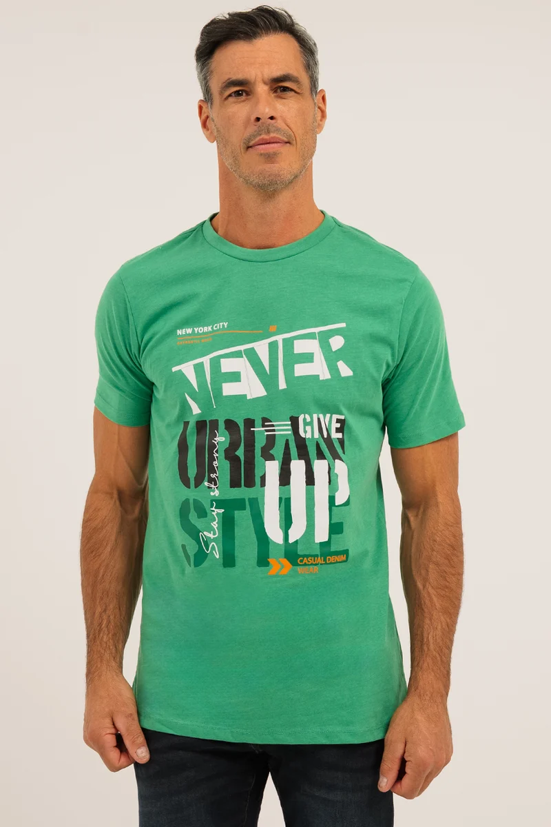 Le t-shirt imprimé