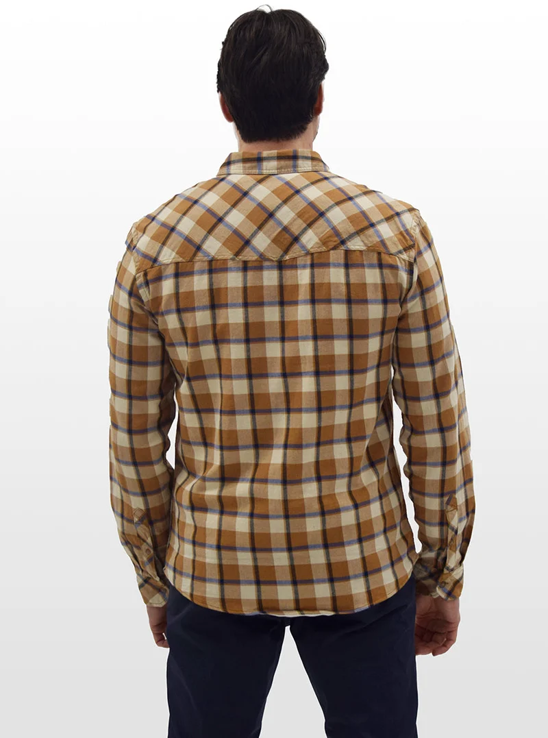 Chemise à carreaux