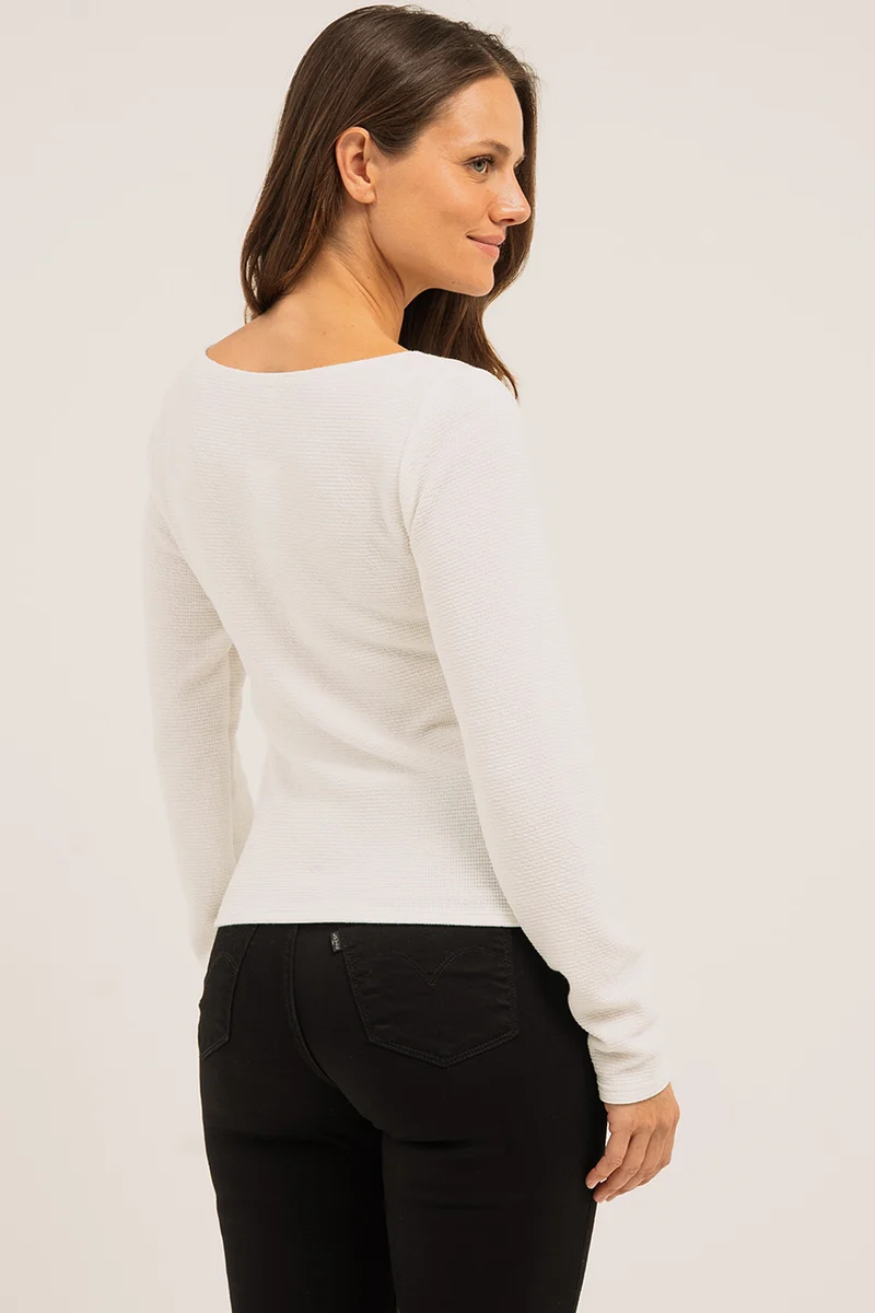 Le t-shirt manches longues en tricot texturé