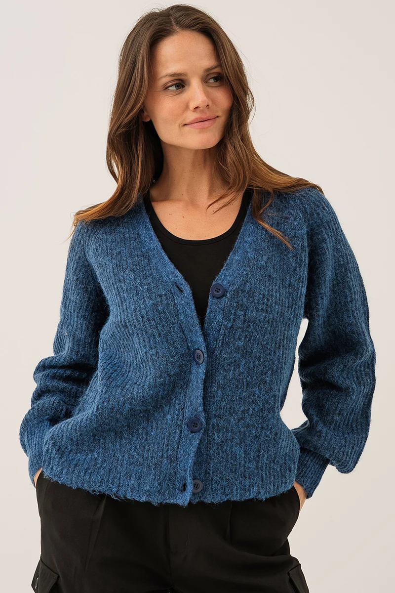 Le cardigan en tricot ample