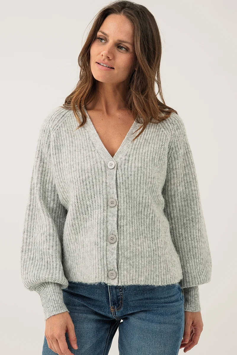 Le cardigan en tricot ample