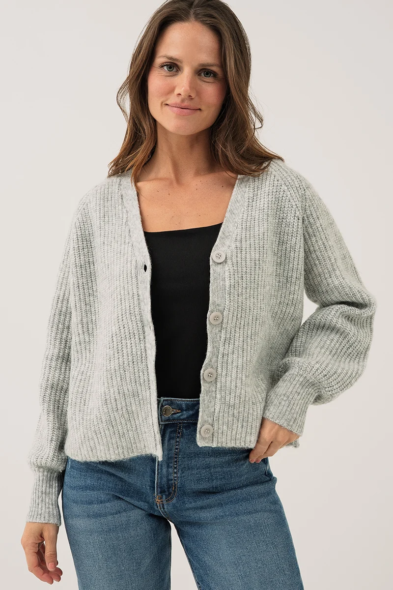 Le cardigan en tricot ample
