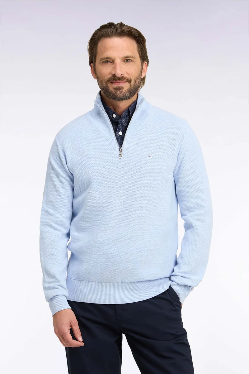 Pull col camionneur en coton bleu ciel coupe droite