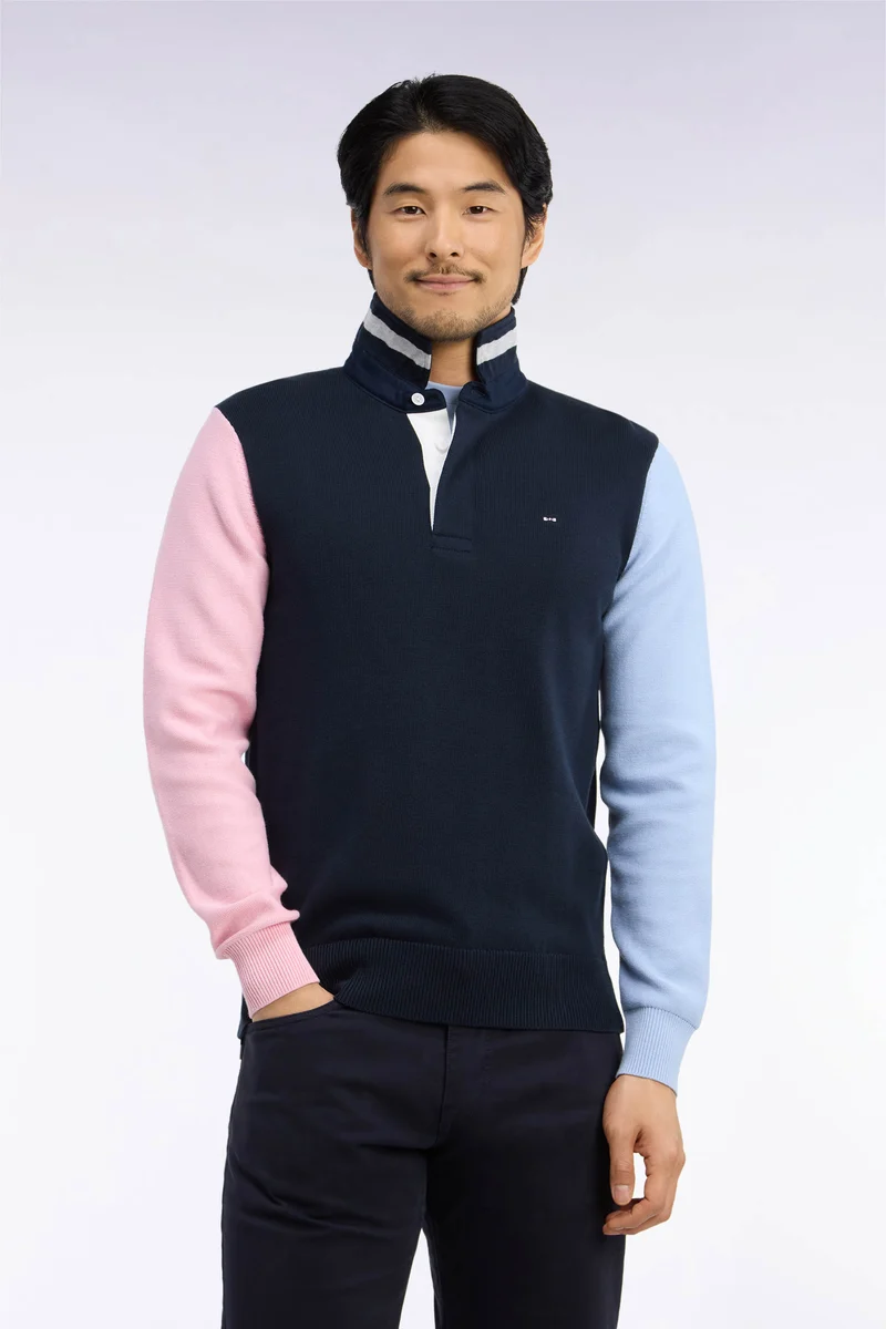 Pull à col maillot en coton tricolore broderie dos coupe regular