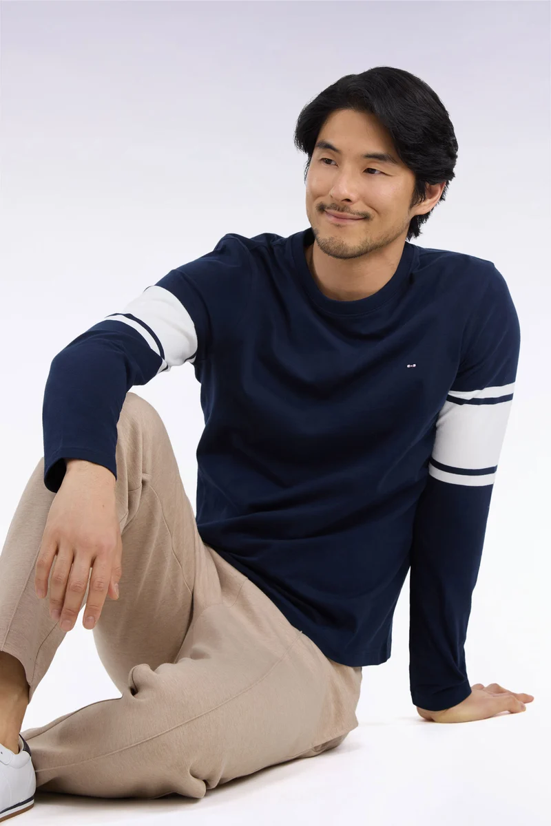 T-shirt manches longues en coton peigné marine coupe droite