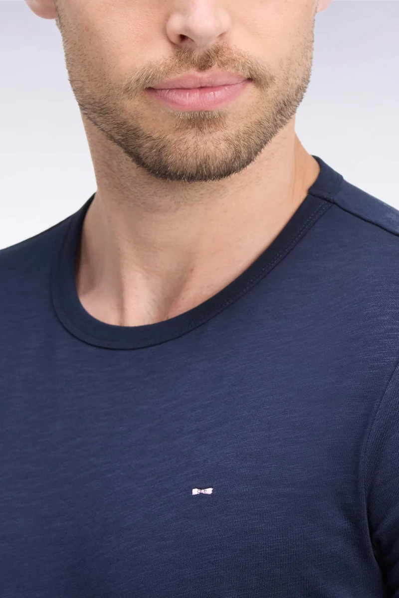 T-shirt manches longues en coton marine coupe ajustée