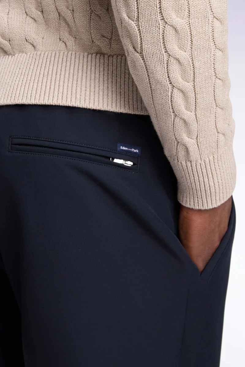 Pantalon à taille élastiquée en nylon stretch technique marine coupe Modern