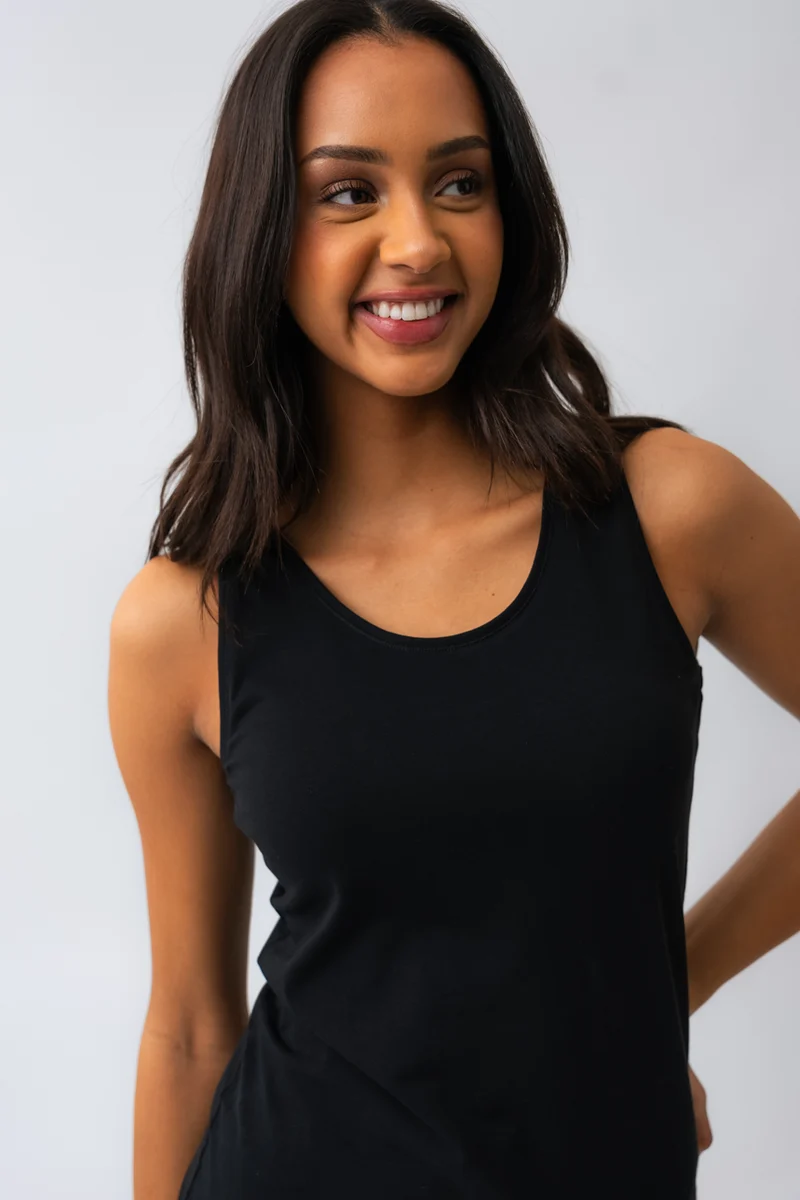 La camisole basique 2 façons