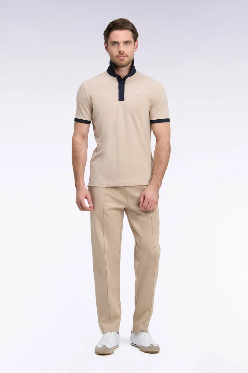 Jogging en interlock de coton stretch beige coupe droite