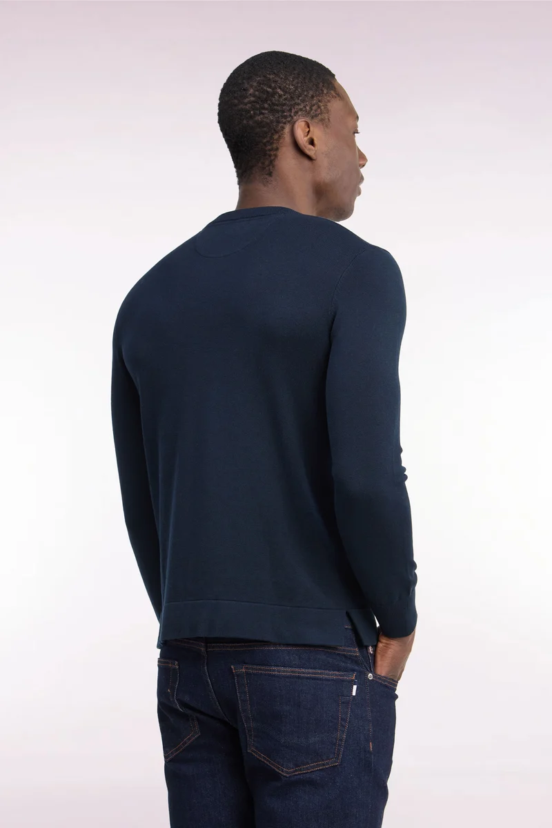 Pull à col rond en coton et viscose marine coupe droite