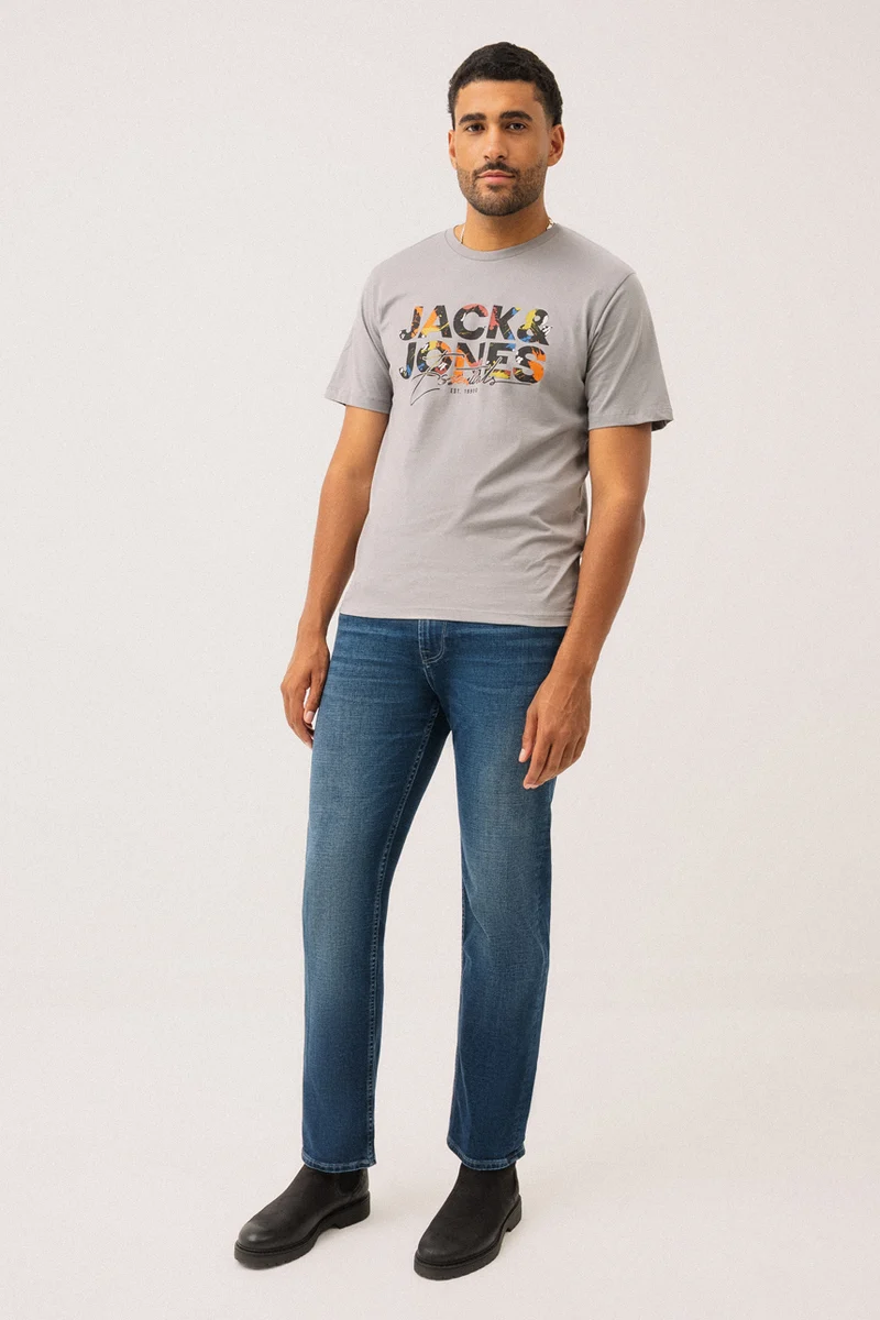 Le t-shirt imprimé logo taches de peinture par Jack & Jones
