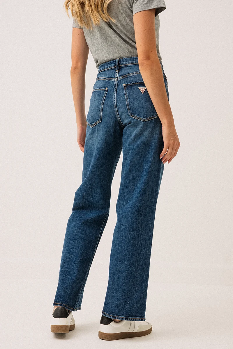 Le jeans Guess bleu medium | Modèle jambe ample