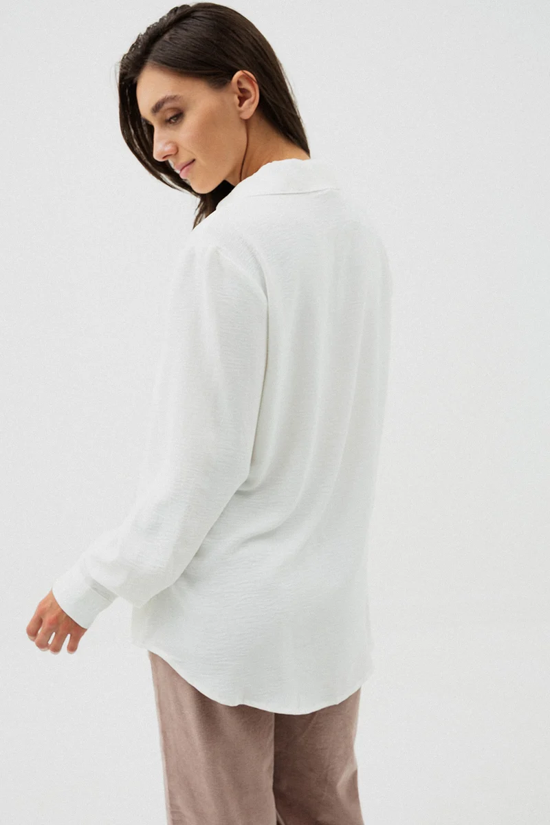 La blouse classique en crêpe