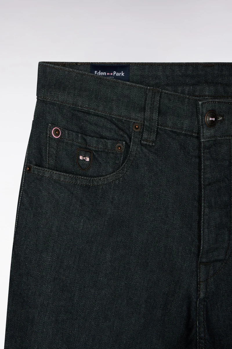 Jean en denim stretch gris foncé coupe regular