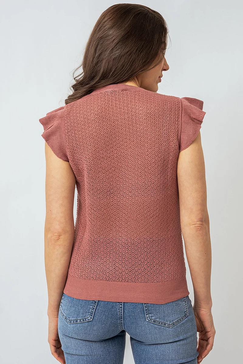 La camisole en crochet manches à volants