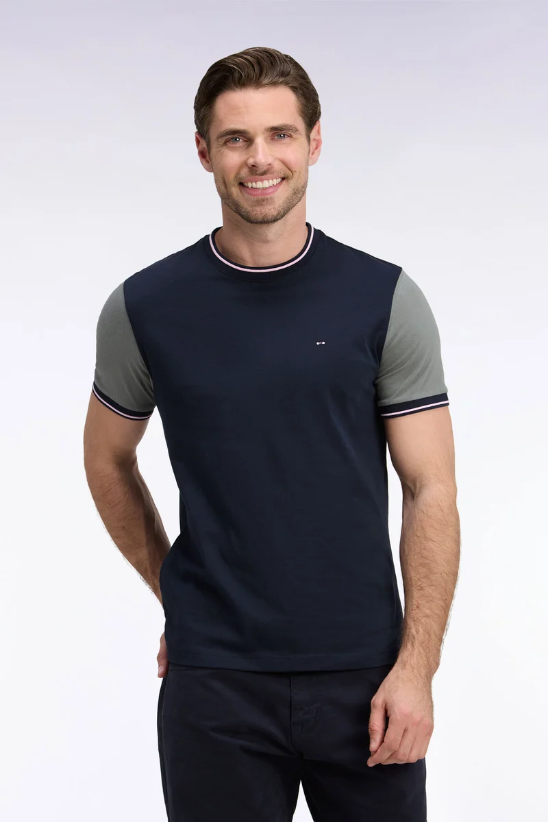T-shirt manches courtes marine à manches vert olive coupe droite