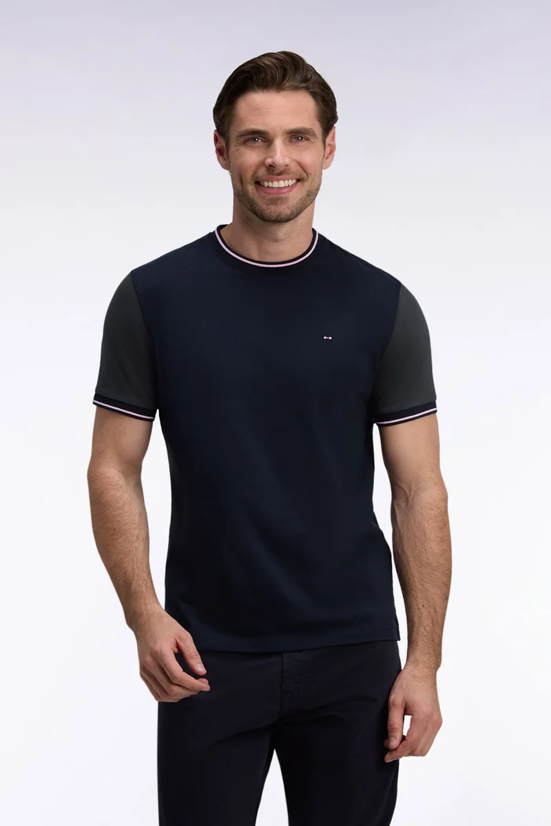 T-shirt manches courtes marine à manches marron coupe droite