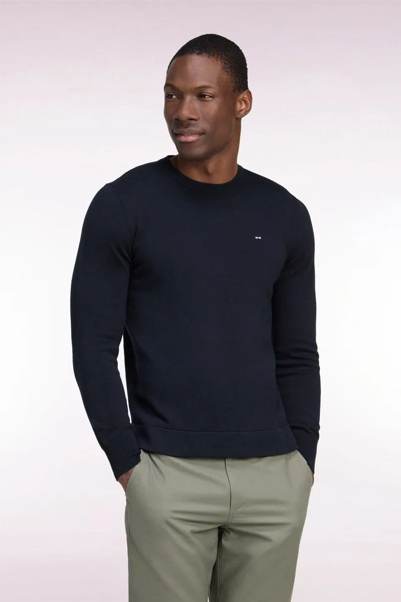 Pull à col rond en coton et viscose noir coupe droite