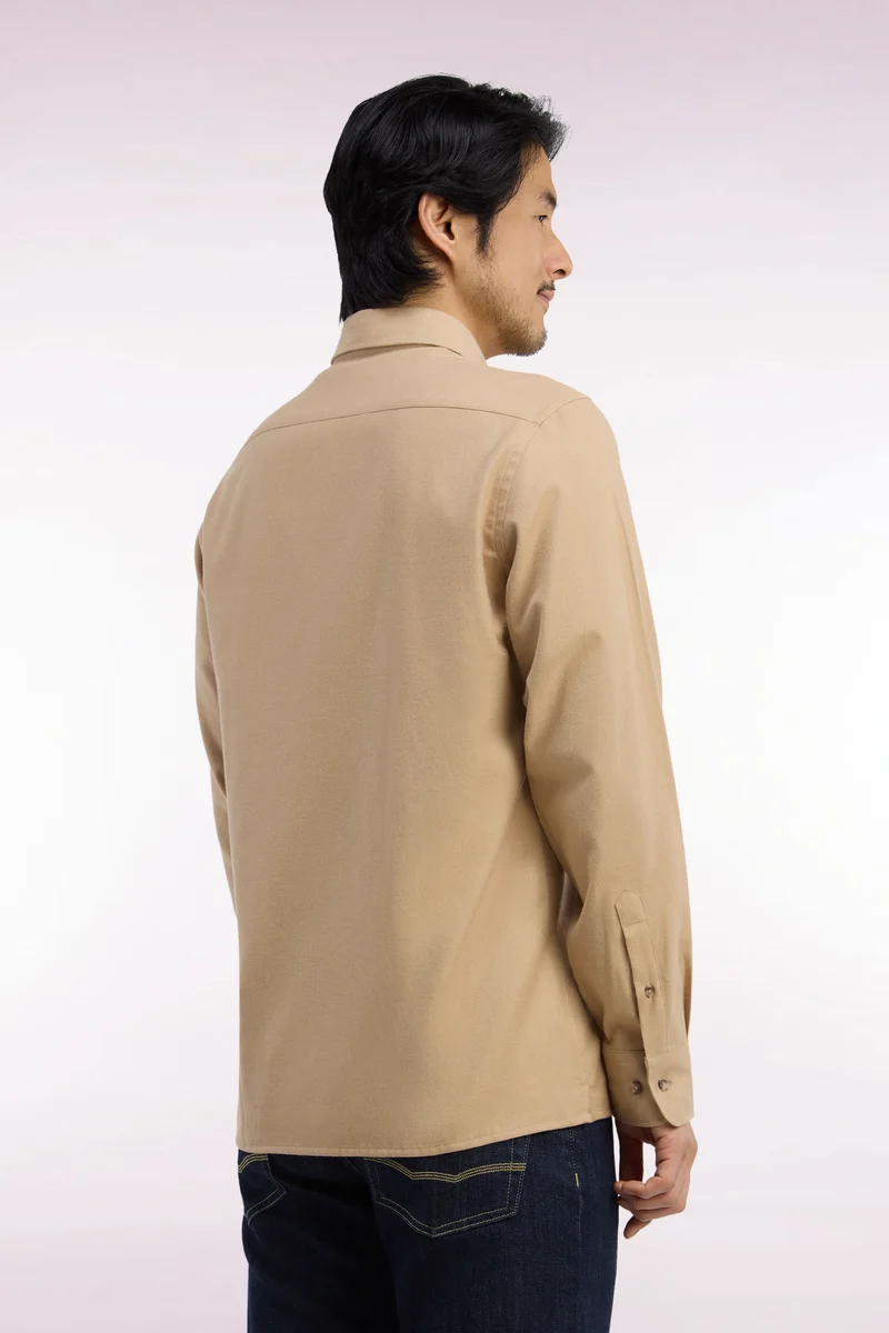 Chemise unie en coton caramel coupe droite