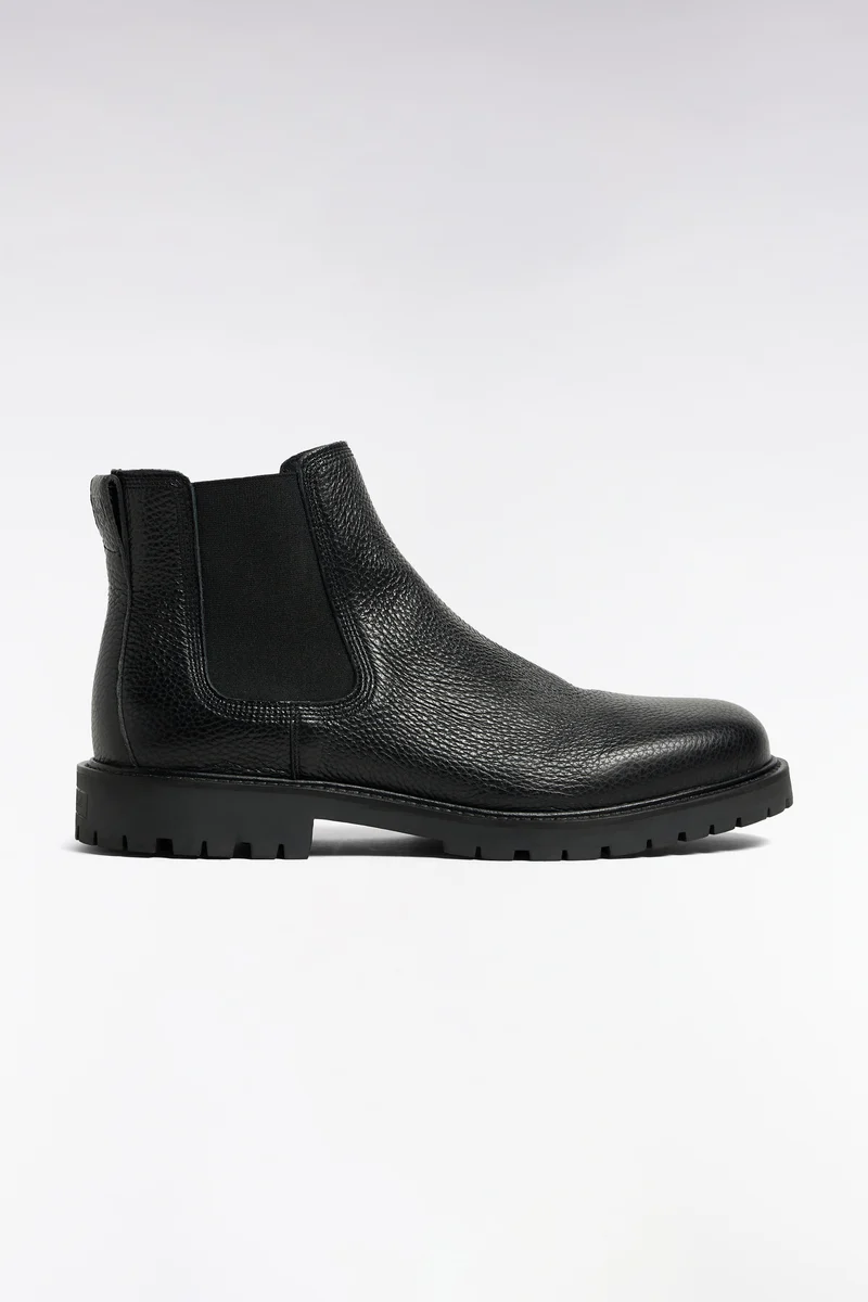 Bottines Chelsea en cuir grainé noir