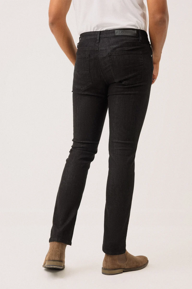 Le jeans noir Lois | Modèle Peter Slim