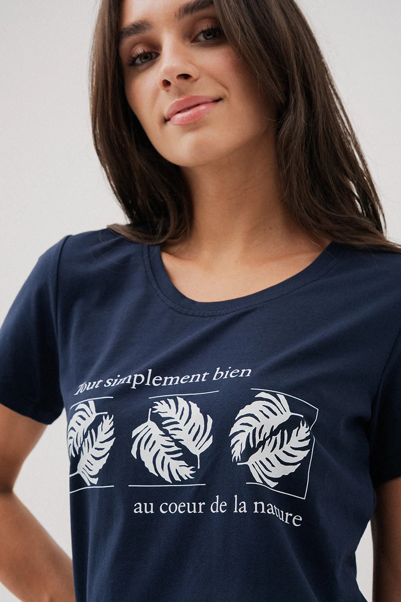 Le t-shirt droit imprimé