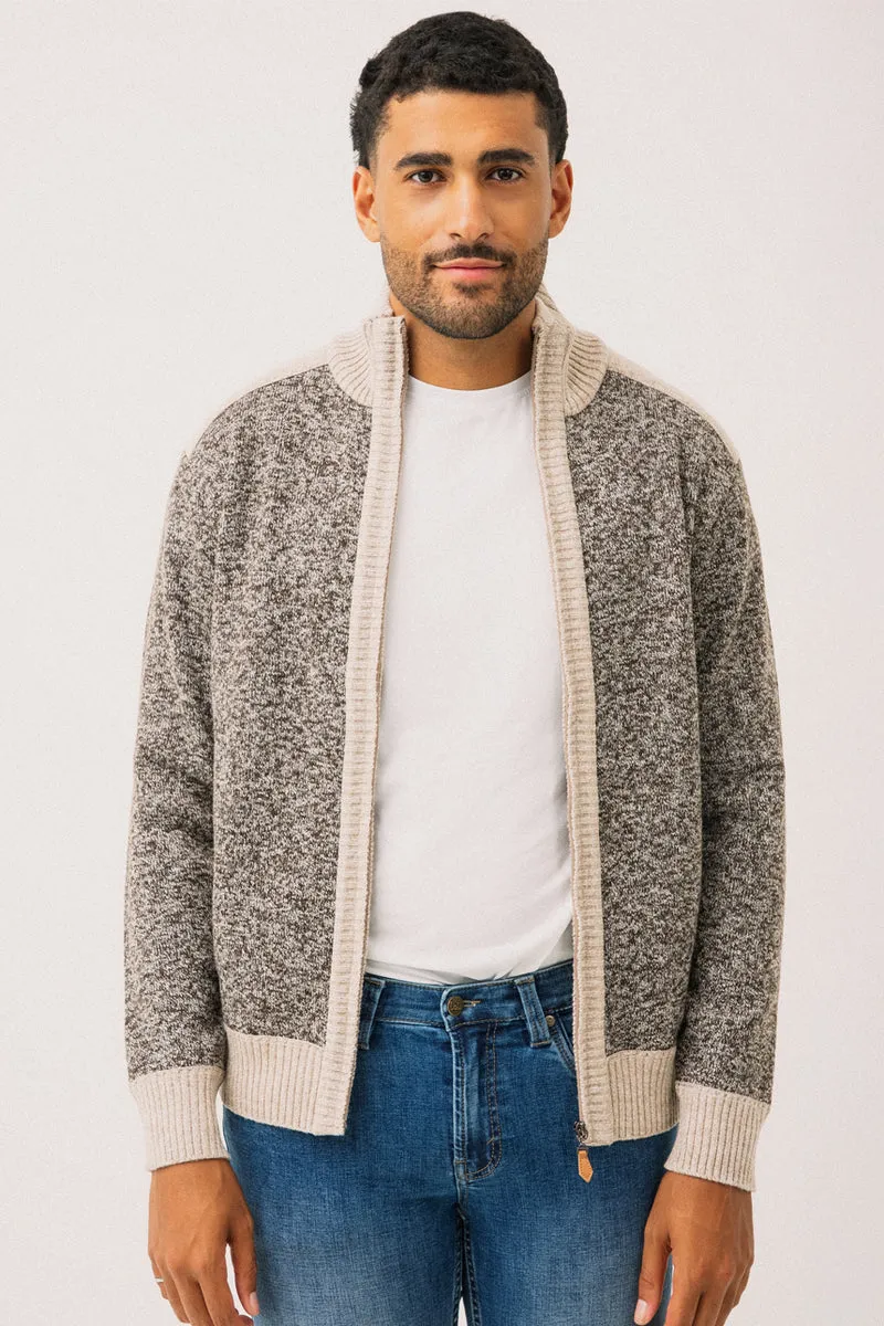 Le cardigan en tricot deux couleurs doublé en flanelle par Oxygen