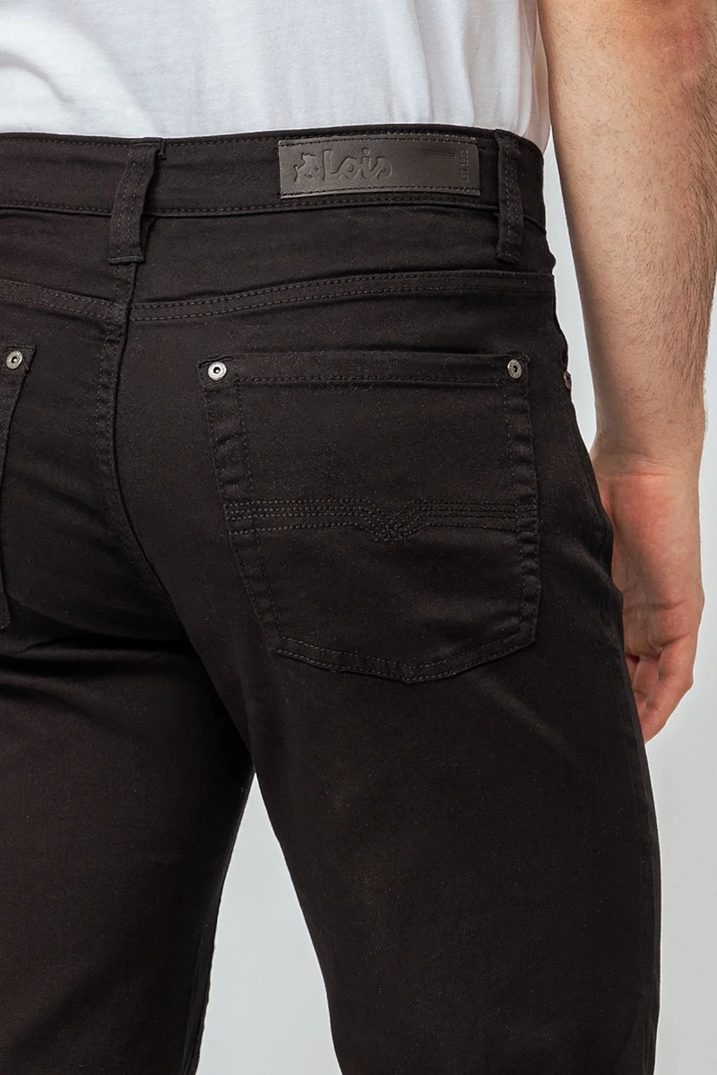 Le pantalon étroit extensible | Modèle Brad slim