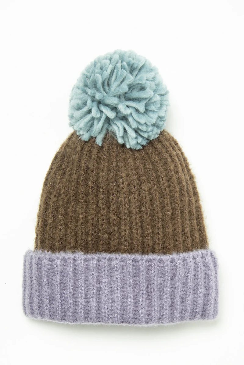 Tuque tricolore avec pompon