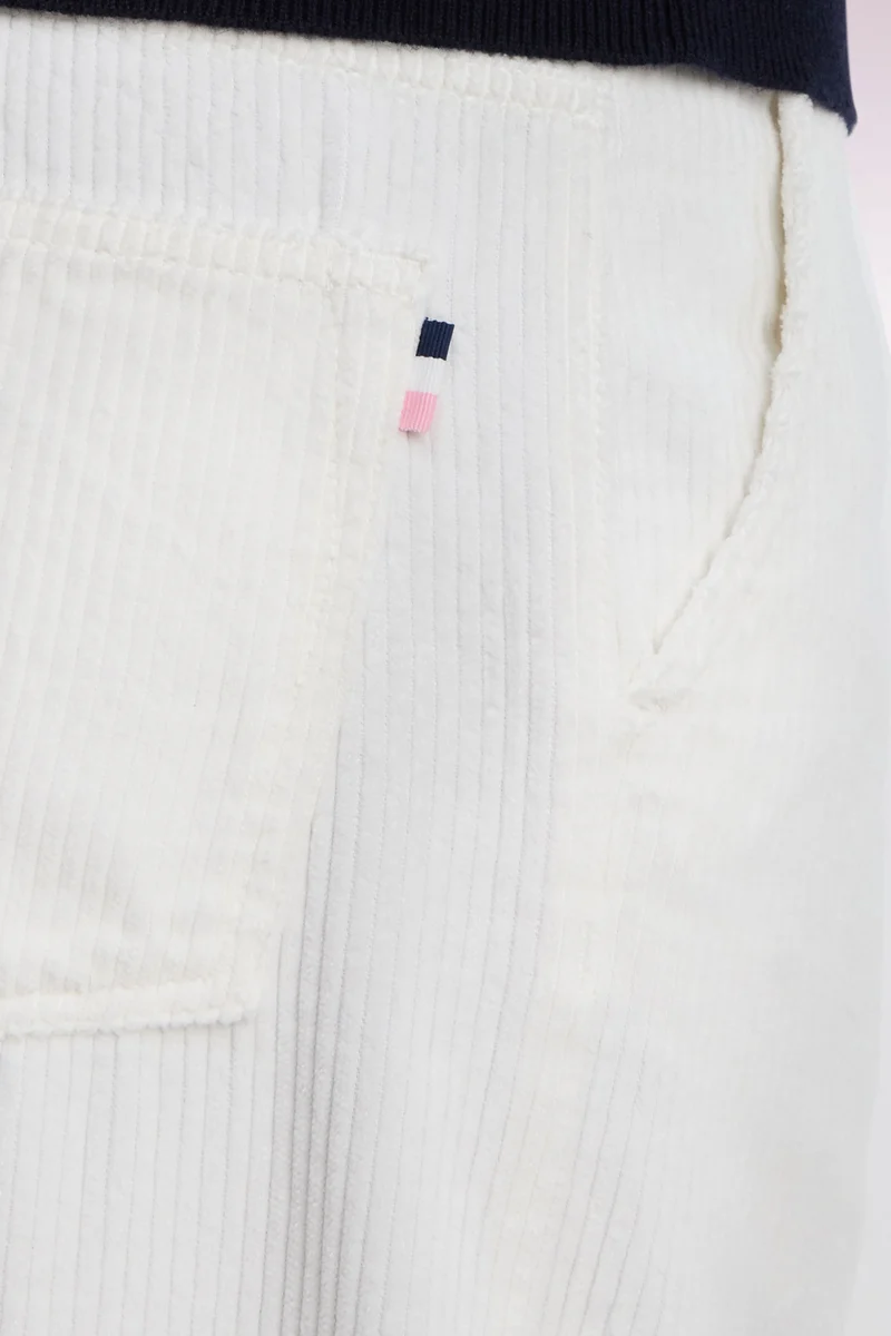Pantalon en velours côtelé écru coupe droite