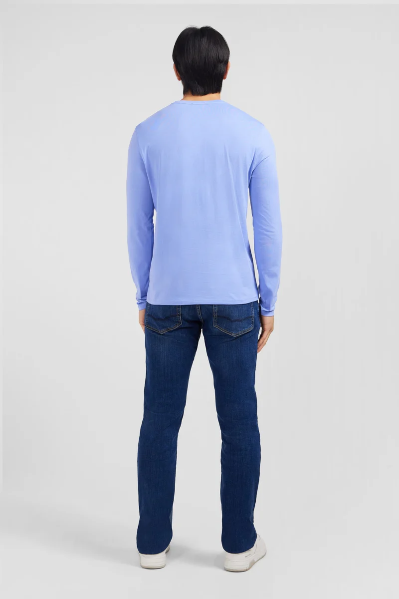 T-shirt bleu col V à manches longues