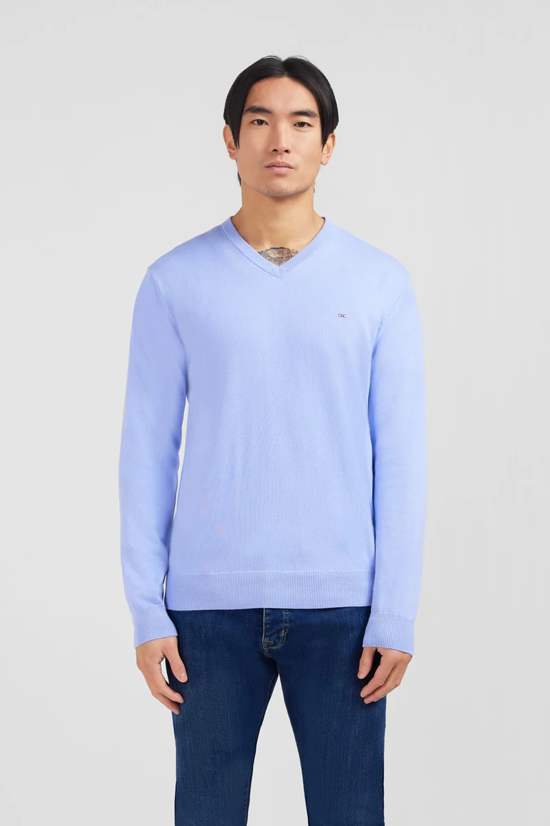 Pull bleu à col V en coton